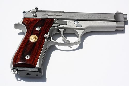 世界十大名枪图集（这些才是倍受枪械收藏爱好者推崇的世界名枪）(8)