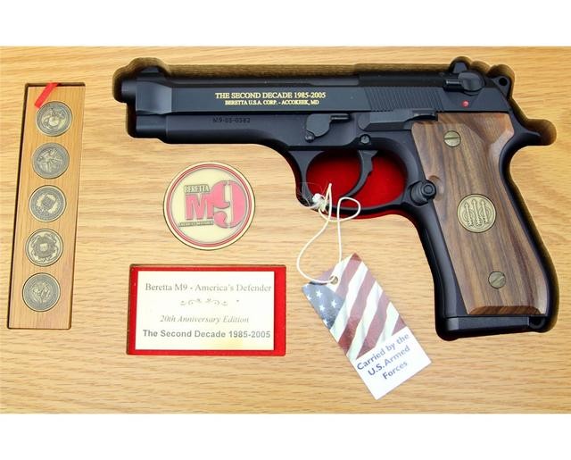 世界十大名枪图集（这些才是倍受枪械收藏爱好者推崇的世界名枪）(9)