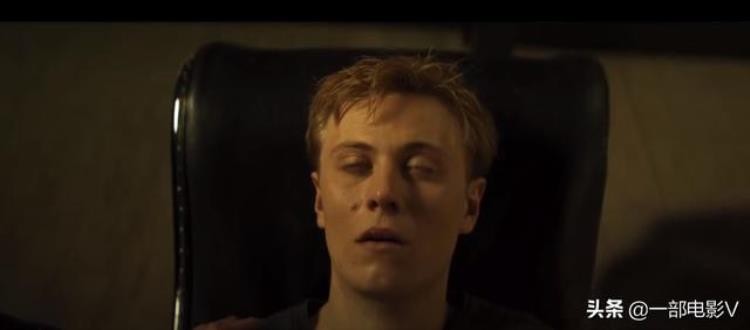 用尸体培养真菌只为了永生惊悚恐怖片圈养