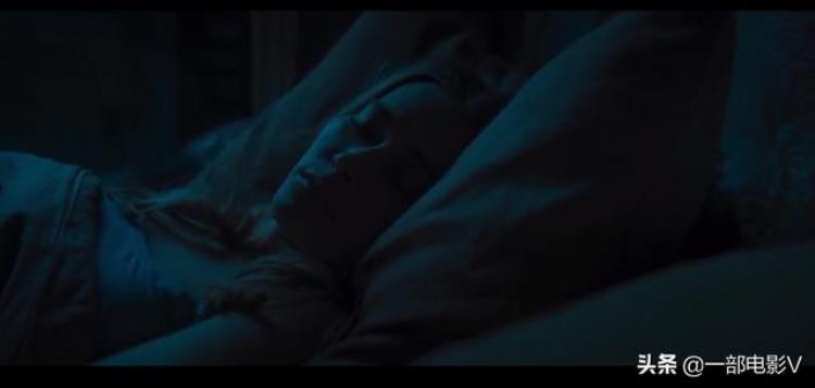 用尸体培养真菌只为了永生惊悚恐怖片圈养