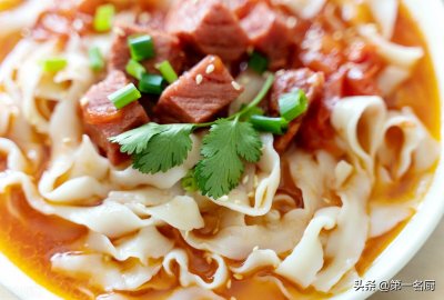 ​中国十大面条排行榜（闻名全国最好吃的10碗面条）