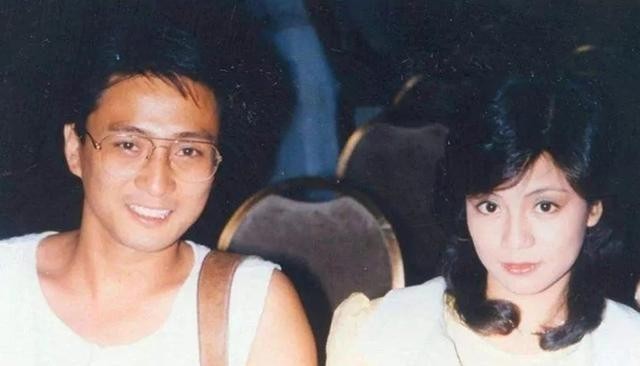 最经典“黄蓉”翁美玲：一夜爆红的背后，是2段不愿正视的爱情