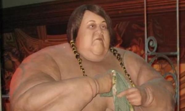 世界上最重的人排行榜(乔恩·布劳尔·明诺尼1979年达到体重巅峰值1270斤)(6)_