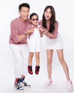 ​陶喆结婚7年「首拍全家福」！妻凌晨罕见放闪：谢谢你的爱和包容