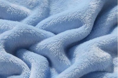 ​水晶绒的成分是什么?成分涤纶，有水晶光泽_保暖必备