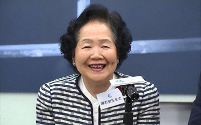 ​陈方安生：从“香港铁娘子”到“乱港符号”的沉沦