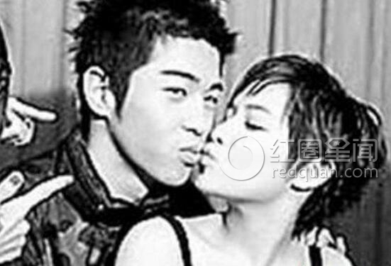 范晓萱周俊伟为何分手 范晓萱纹身原因