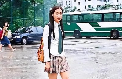 ​14岁就“倾国倾城”的她，被首富看中后花10亿娶回家，8年连生4胎