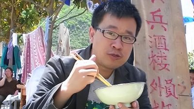 ​十六年前，敢于揭露“三鹿奶粉”的上海记者简光洲，如今怎么样了