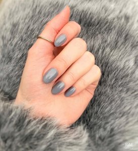 ​「单色美甲」低调的纯色才最优雅！精选夏日纯色美甲来啦