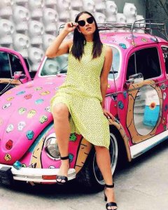 ​墨西哥国宝级美人，自信穿搭太惊艳，处处散发着自信的味道