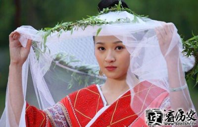 ​西汉汉成帝宠妃班婕妤简介