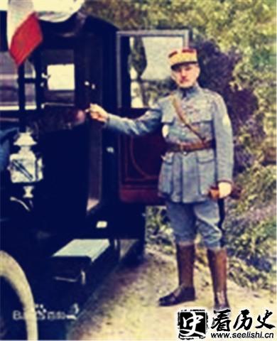 罗贝尔·尼维尔图片