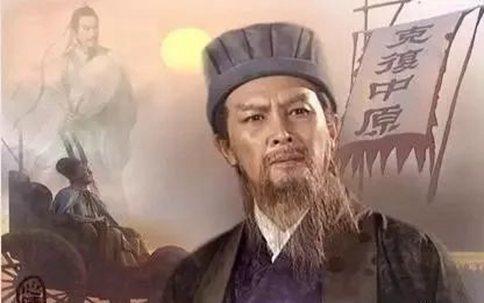 马稷镇守街亭时诸葛亮在干嘛?