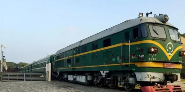 消毒酒精可以带上火车,小瓶的酒精可以带上火车吗图1