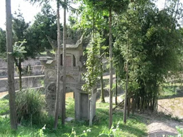 鄂西行:探访利川神秘鱼木寨