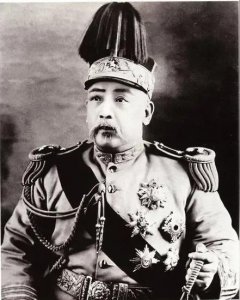 ​袁世凯之子——袁克成：一个传奇的多面人生！