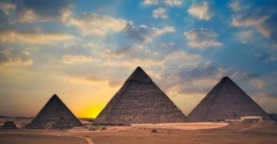 ​胡夫金字塔的十大惊天之谜：金字塔竟能让人返老还童