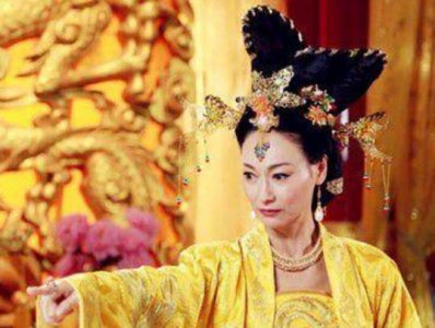 ​李治为什么会爱上大自己四岁的武则天？