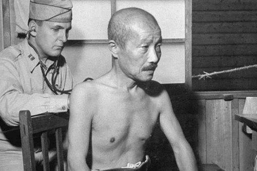 东条英机是日本的二号人物吗?为何一起的战犯都不待见他?