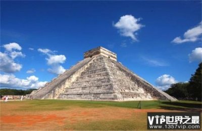 ​灵异故事：和恐怖片才是最强解暑神器吗？恐怖片鬼怪的灵异故事：