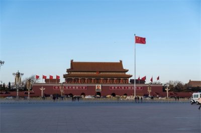 ​1949年确定首都时，共有11个候选城市，为何最终选定了北京？