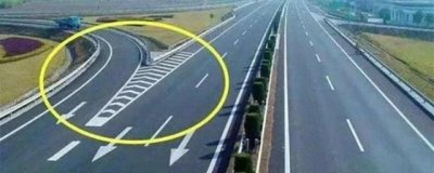 ​匝道是什么意思图解？匝道和加速车道的区别