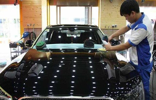 4s店汽车镀膜一般多少钱-