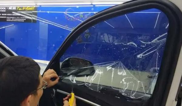 汽车隐私玻璃需要贴膜吗-