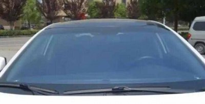 ​汽车前挡玻璃需要贴膜吗？轿车前挡风玻璃需要贴膜吗