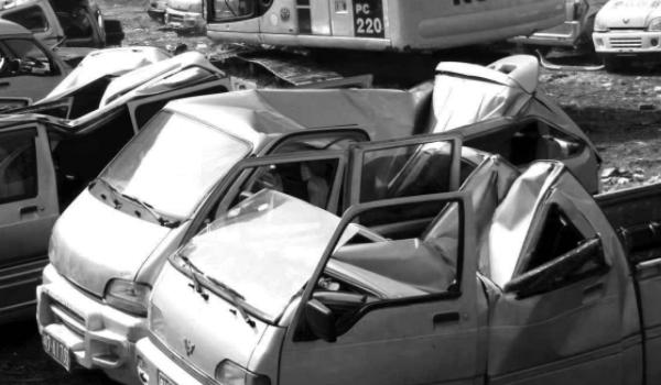 车一般开几年就报废了-