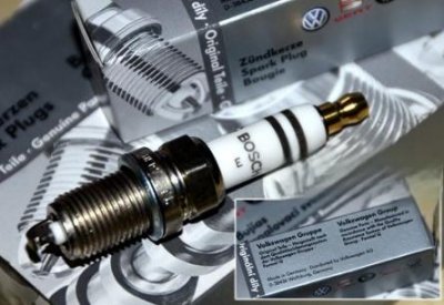 ​火花塞的功能及作用，汽车火花塞有什么作用