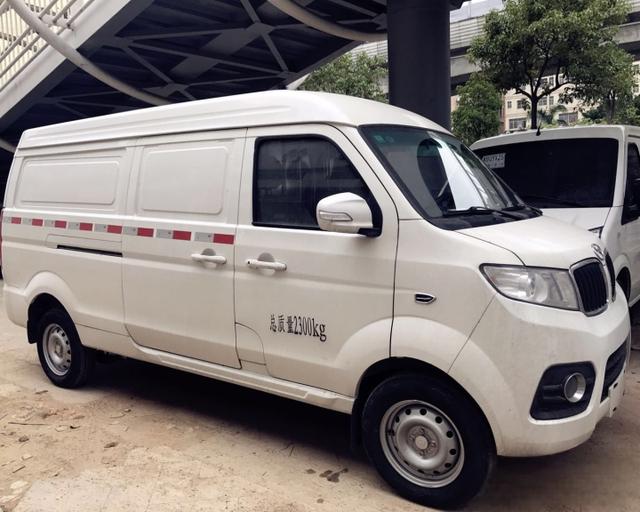 新能源纯电动面包车、商务车华晨鑫源2座7座商货两用-