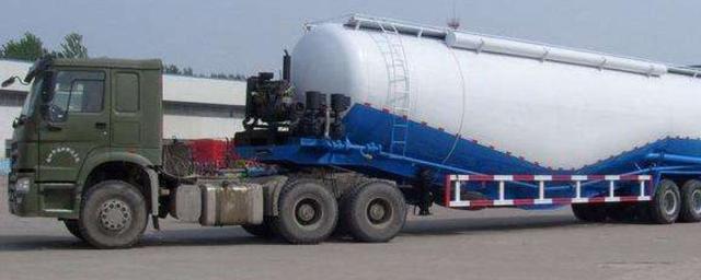 拉水泥的罐车叫什么-