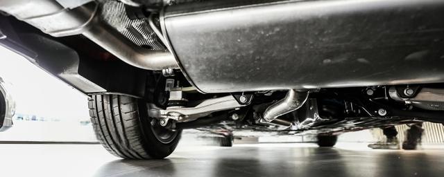 扭力梁式非独立悬架是什么意思-