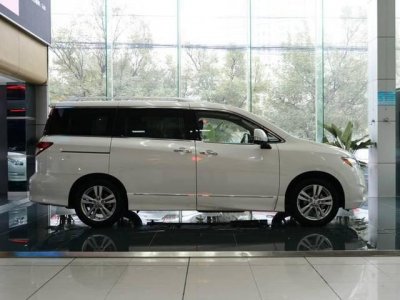 ​尼桑商务车有哪几款