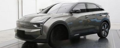 ​前四后八是什么车