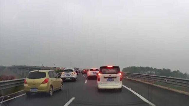 多少算超速?超速多少不扣分-