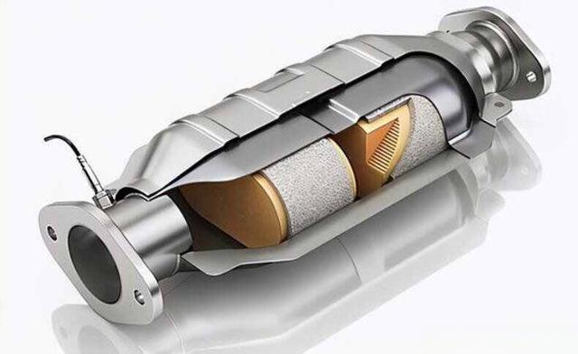 汽车的废旧三元催化多少钱一斤-