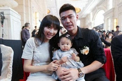 ​中国男足不行，是因为太太团很行，论颜值，世界32强没问题