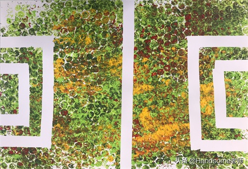 儿童创意美术教学:足球场创意画——《足球万岁》