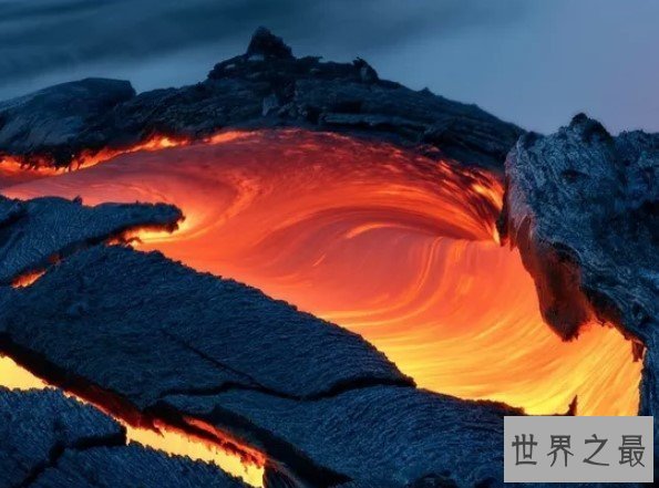 美国最危险的活火山，曾将山头削去300米