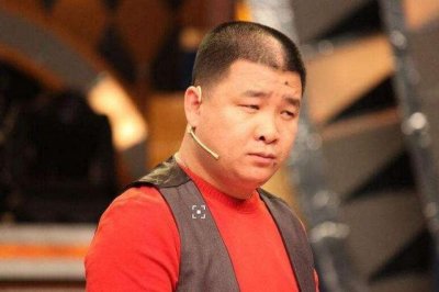 ​“戏弄”李咏，爆红后拒绝赵本山，东北笑星孙小宝到底有何本事？