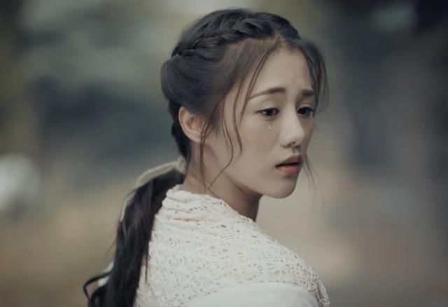 烈火军校：安悦溪的一滴泪绝了！最后的撒糖，却是最令人心疼的