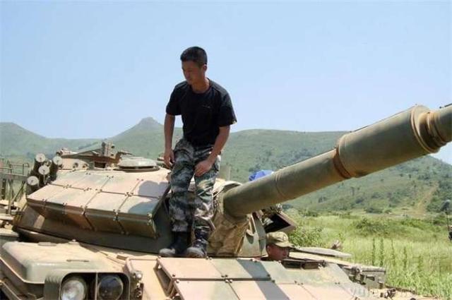 全球十大最疯狂的战争武器之一——它被称为最搞笑的坦克