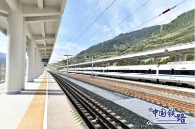 ​超级高铁站明年投用，成都7大铁路枢纽如何通江达海？