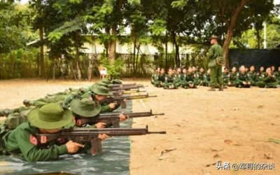 ​解放军81式步枪有多强？实战干掉AK47，成新的丛林之王？