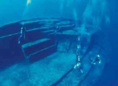 ​马嵬驿兵变：死的并不是杨贵妃