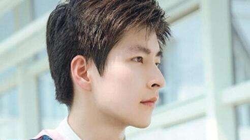 他是史上最帅的高考状元，北大校草，长相酷似杨洋，他就是郭文韬