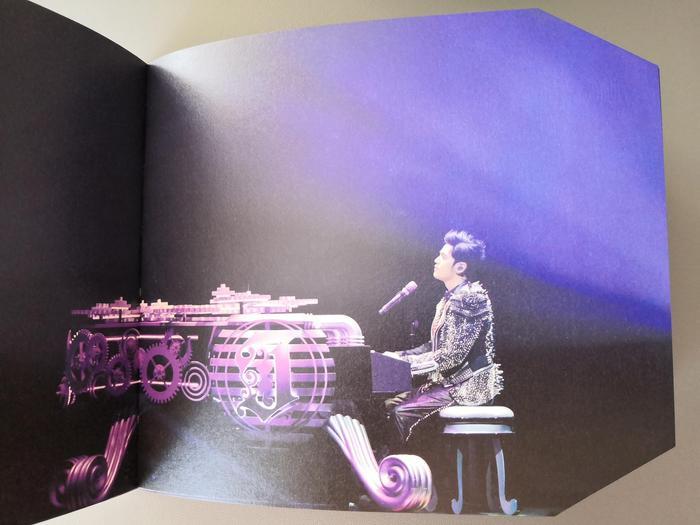 周杰伦《地表最强》演唱会DVD